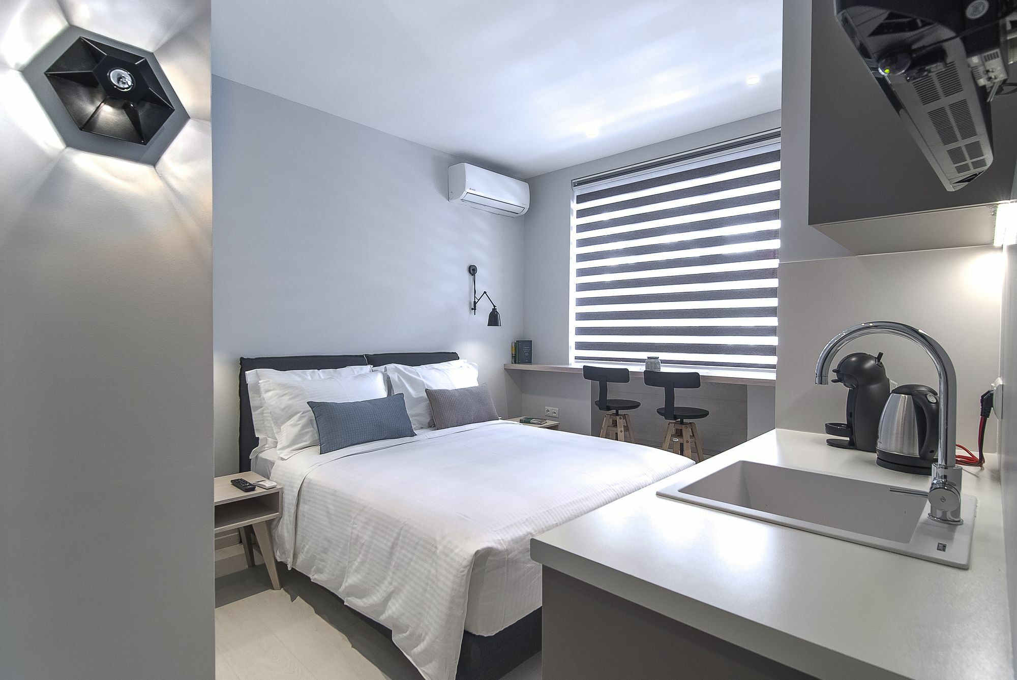 Acropolis Stay Афіни Екстер'єр фото